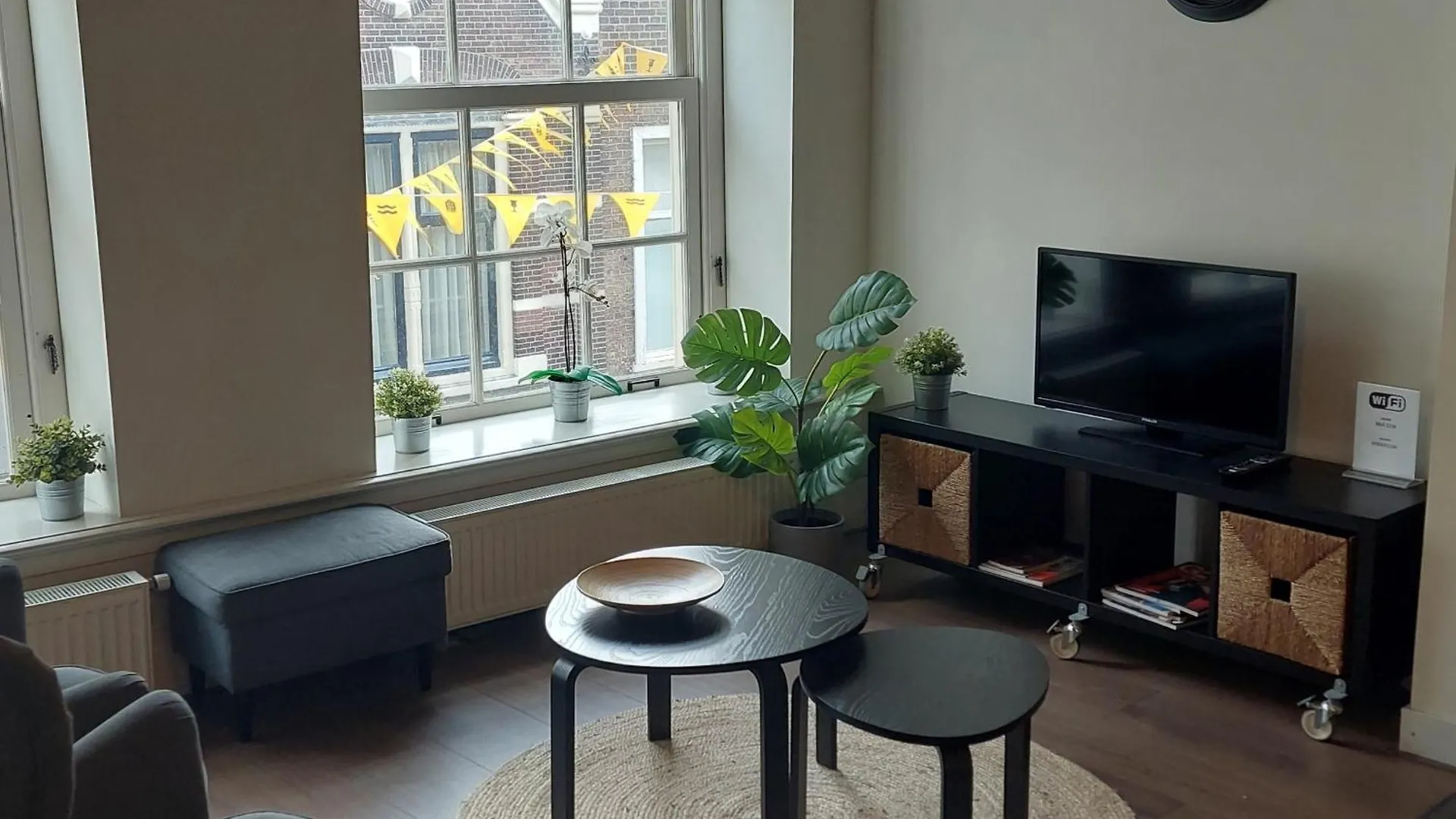 B&B Museumkwartier Schiedam Bed & Breakfast